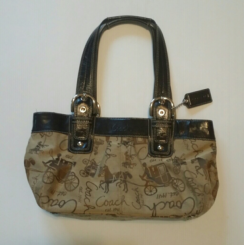 Classic coach bag